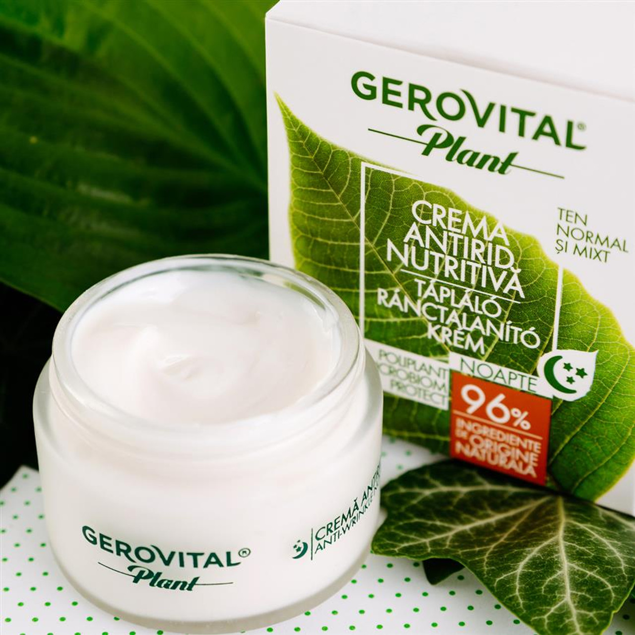 Crema anticearcan antirid microbiom protect Gerovital Plant, 15 ml