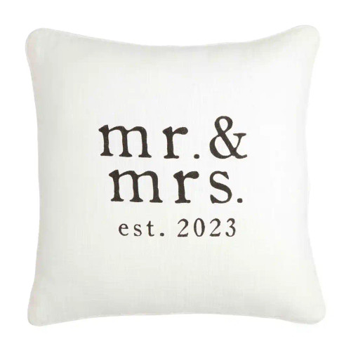 SQUARE PILLOW MR AND MRS EST 2023
