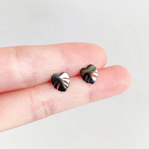 MONSTERA DELICIOSA EARRING BLACK