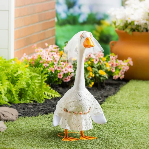 GIDDY GOOSE OUTFIT BRIDE