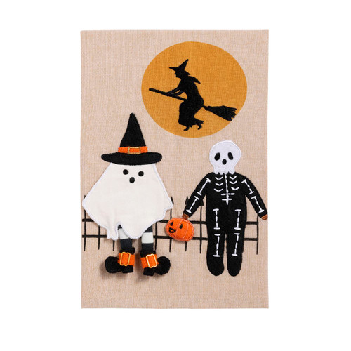 TRICK OR TREATERS FELT TOWEL