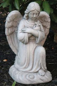 AVA KNEELING ANGEL WITH CROSS