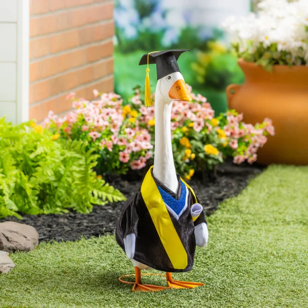 GIDDY GOOSE GRADUATION DAY