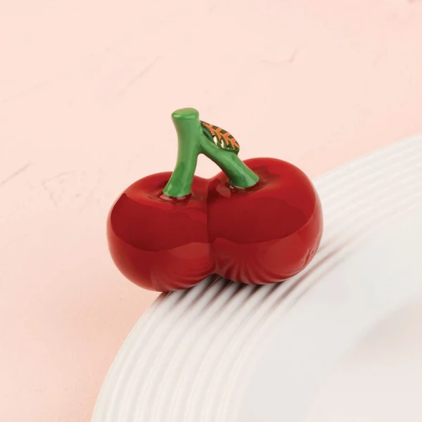 CHEERY CHERRIES