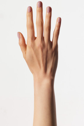 Petal Beige Gel Polish - 15 ml