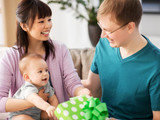 Father’s Day Gift Ideas for New and Expecting Dads Father’s Day Gift Ideas for New and Expecting Dads