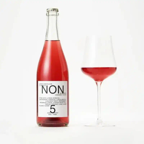 NON5 Lemon Marmalade & Hibiscus Non Alcoholic Wine Alternative with Wine Glass