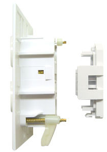 Wirecon Mobile Home/RV White Decorator Wall Receptacle With Plate - H ...