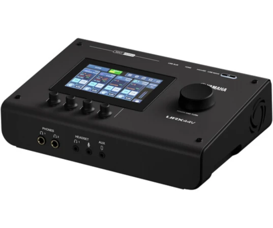 Yamaha URX44V B