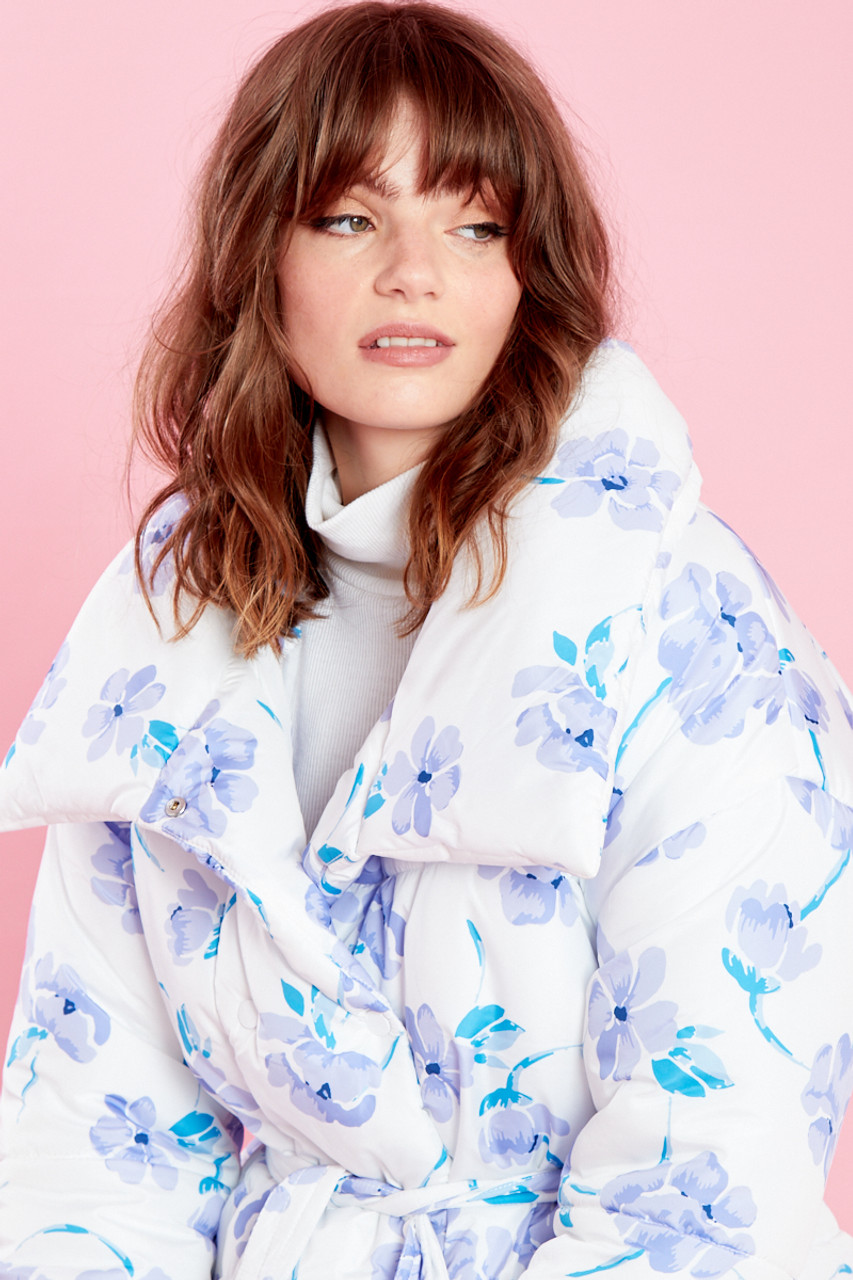 Oversized Belted Padded Jacket In Floral Print 