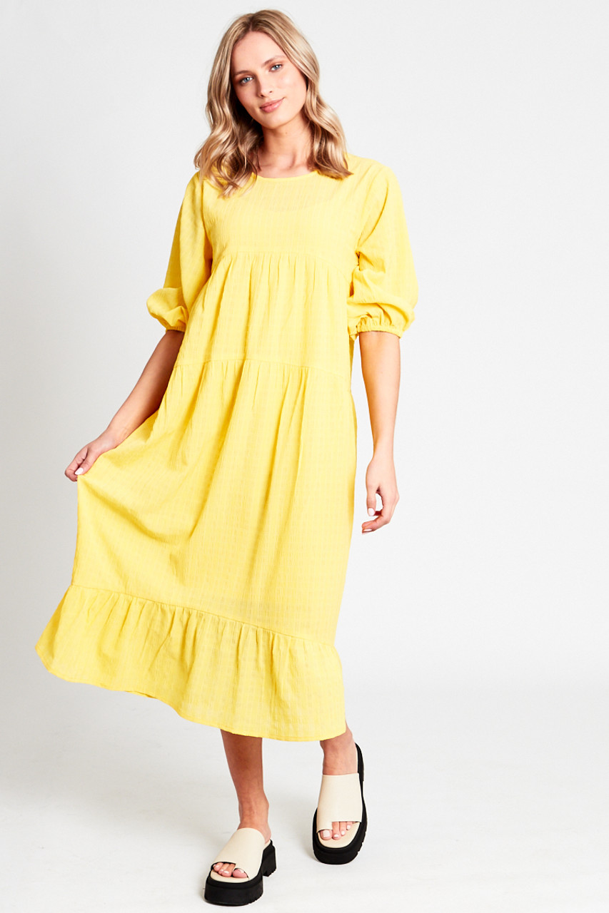 Oversized A-Line Shape Dress With Tiered Panels And Puff Sleeve With Fabric Texture Detail 