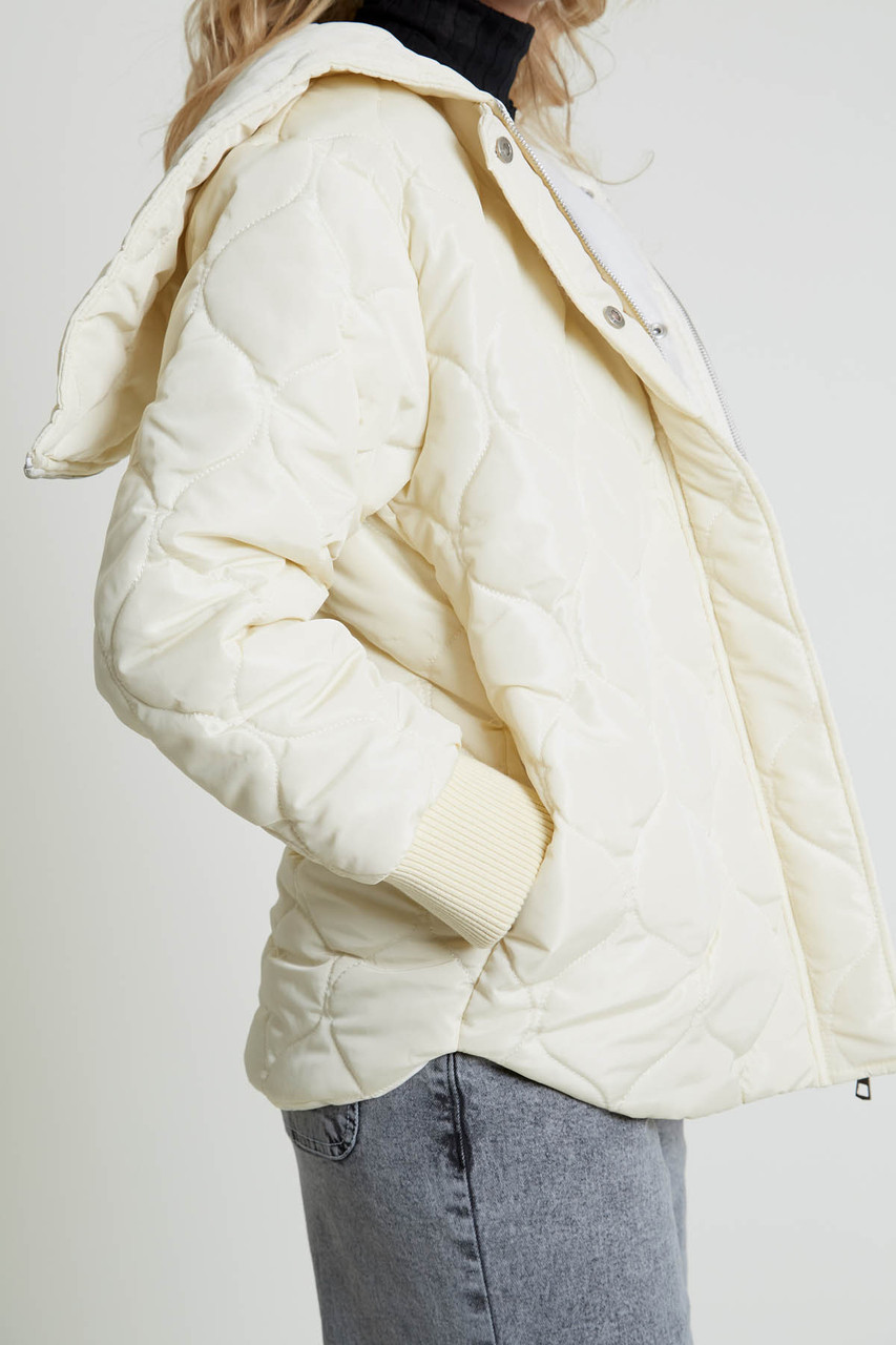 Oversized Onion Quilted Coat With Zipped Hood
