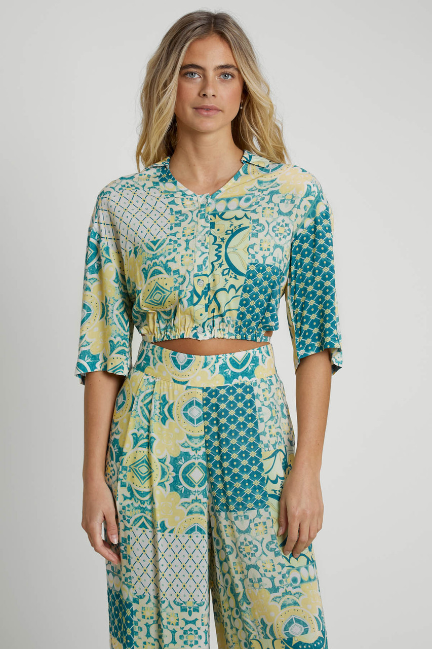 Tile Printed Ecovero Viscose Cropped Shirt 