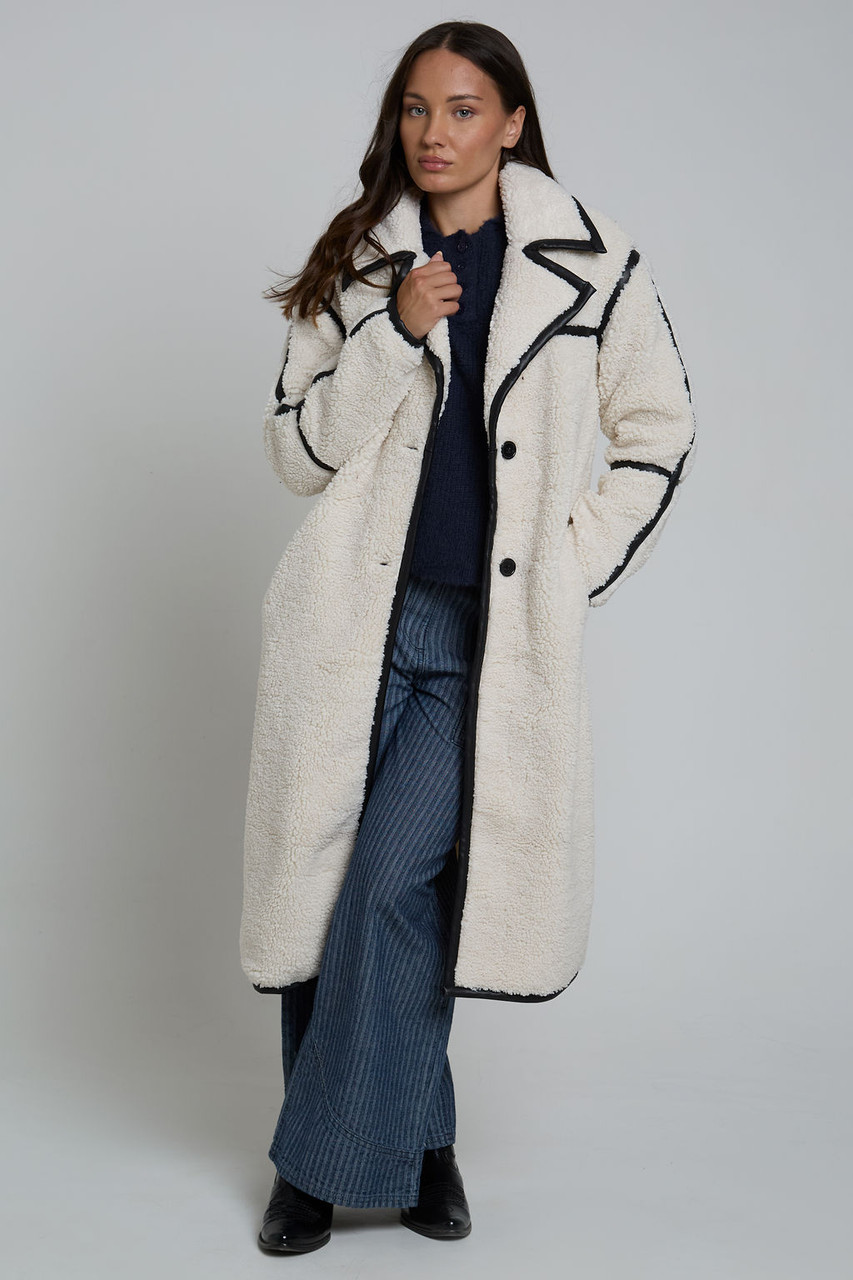 Longline Fluffy Borg Midaxi Coat In Cream