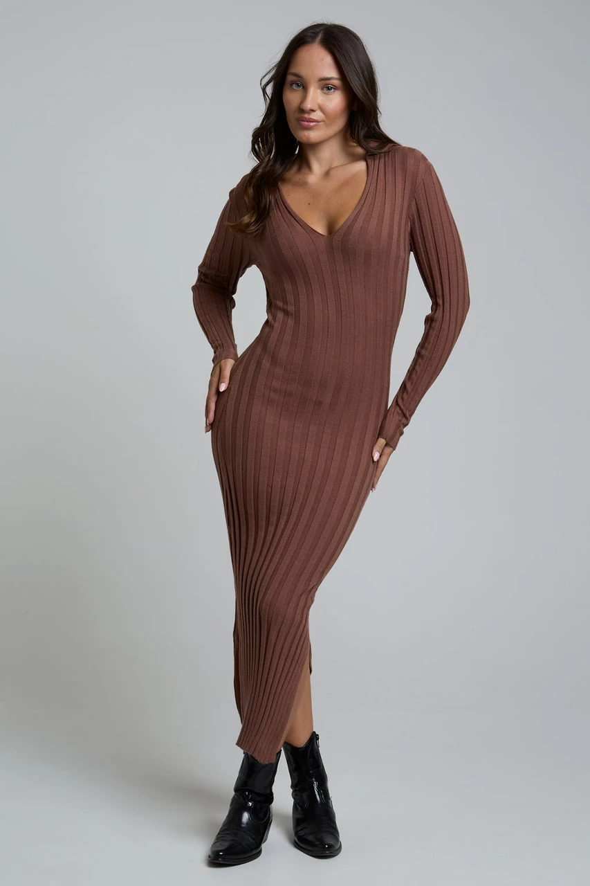 Chocolate Rib knit Collar detail Midaxi Dress