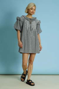 Black And White Gingham Smock Dress With Daisy