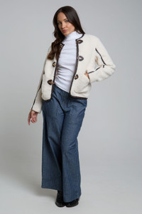 Borg Clasp Detail Cropped Jacket In Cream
