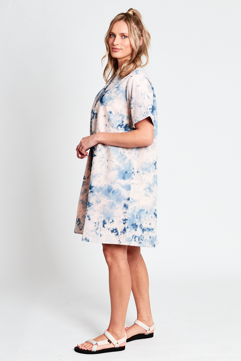 Very Loose Fit Half Placket Shirt Dress In Acid Wash Denim | Influence  Fashion New Season SS22