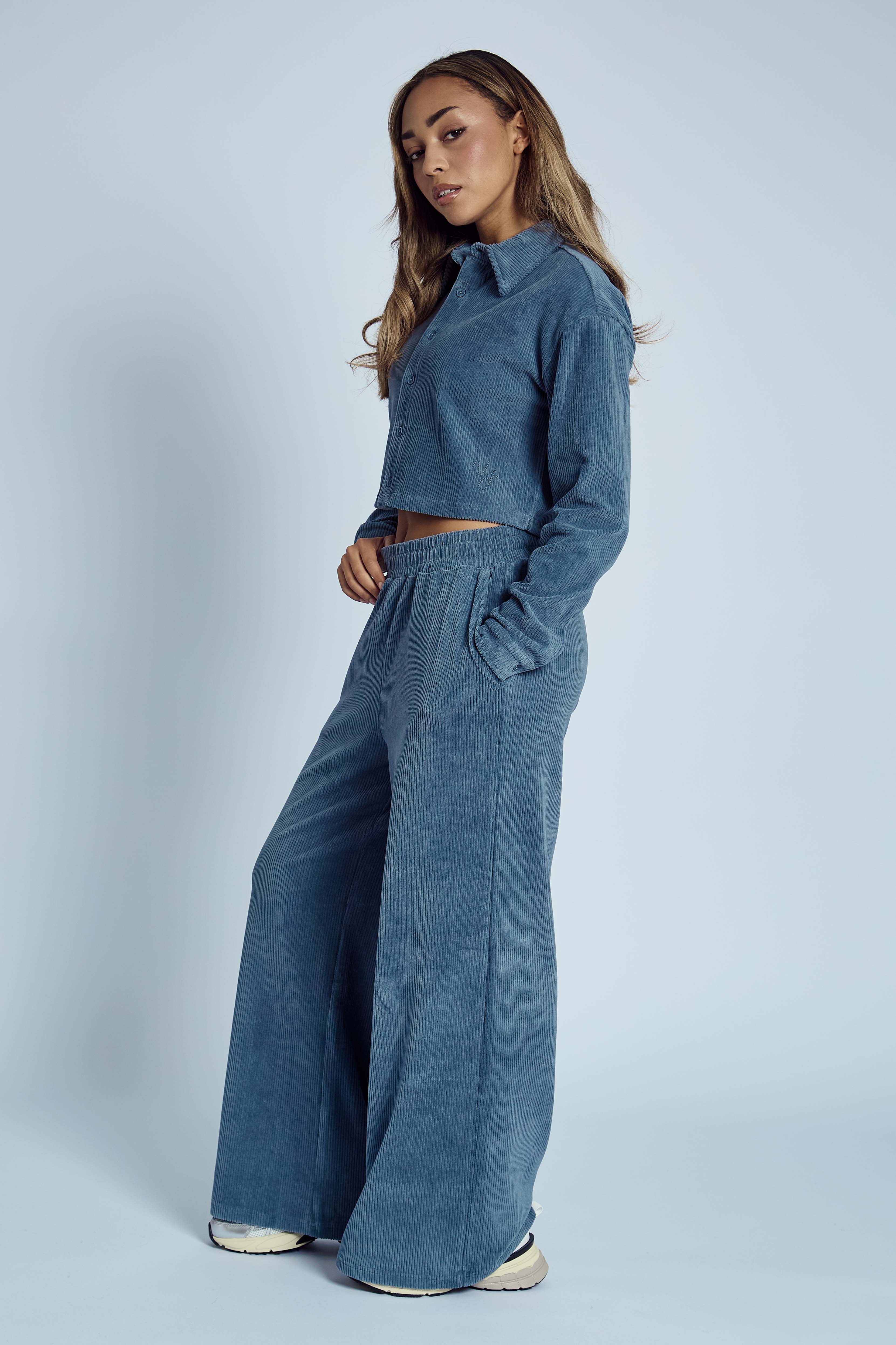 Corduroy Cropped Shirt l Influence Fashion Wholesale New Season AW'24