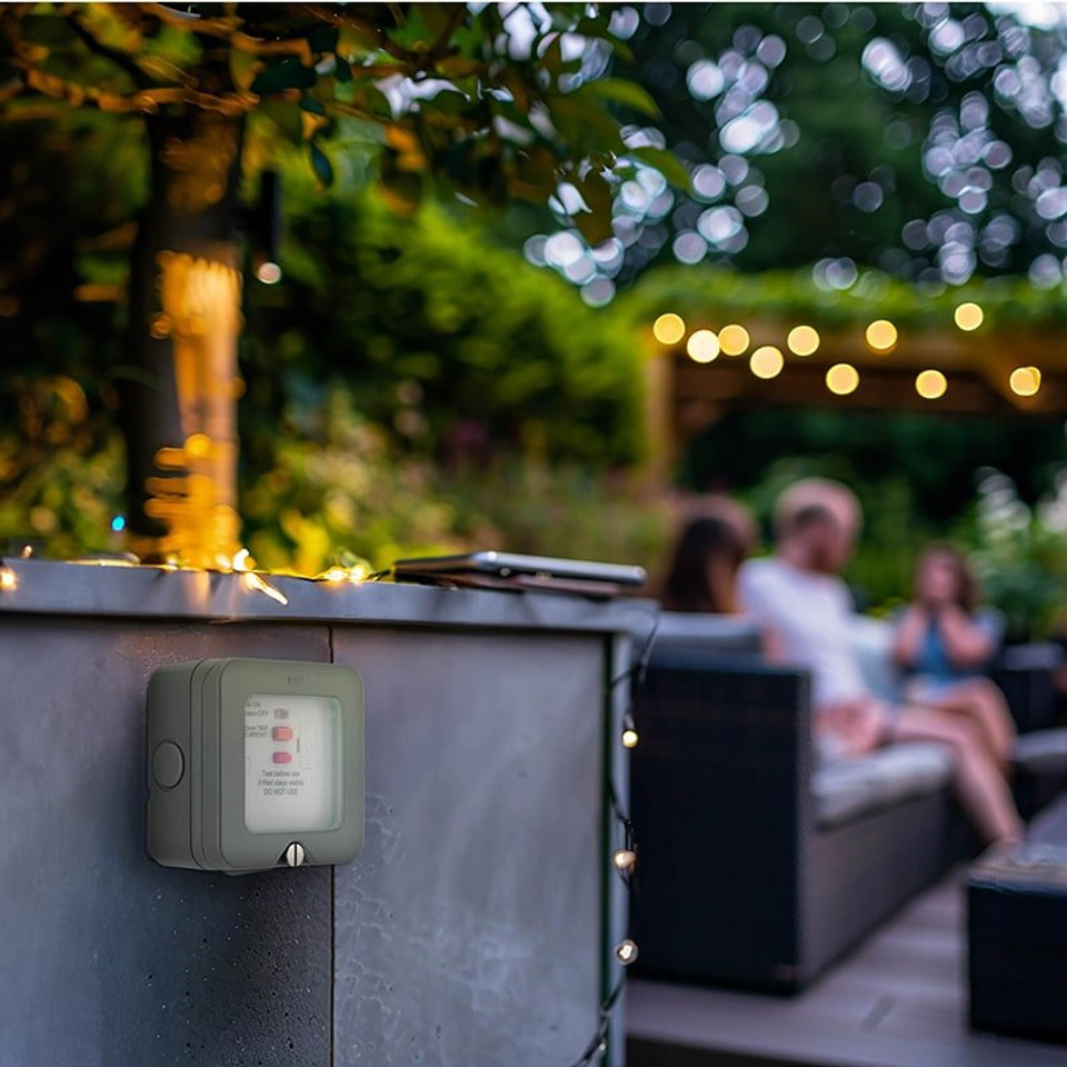 BG WP55RCD Outdoor RCD Fused Connection Unit 13A with Neon Weatherproof IP66
