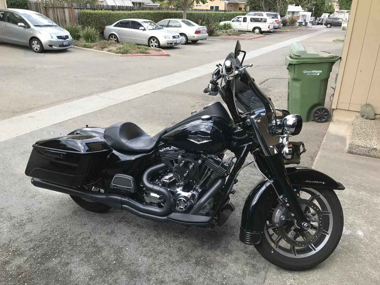 Kraus Isolated & Kickback Risers (Bagger, 18+ Softail)