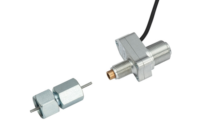 GM-Thread Pass-Through Pulse Generator 8K 3-Wire
