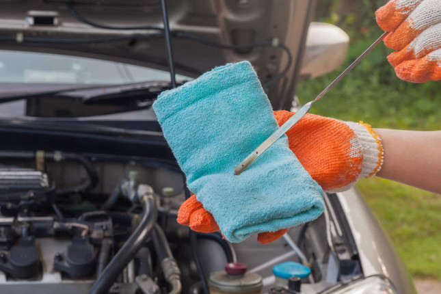 5 Signs Your Transmission Fluid Is Low 5 Signs Your Transmission Fluid Is Low