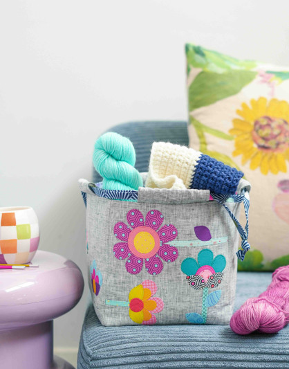 Middy Mayfair Petals Pouch