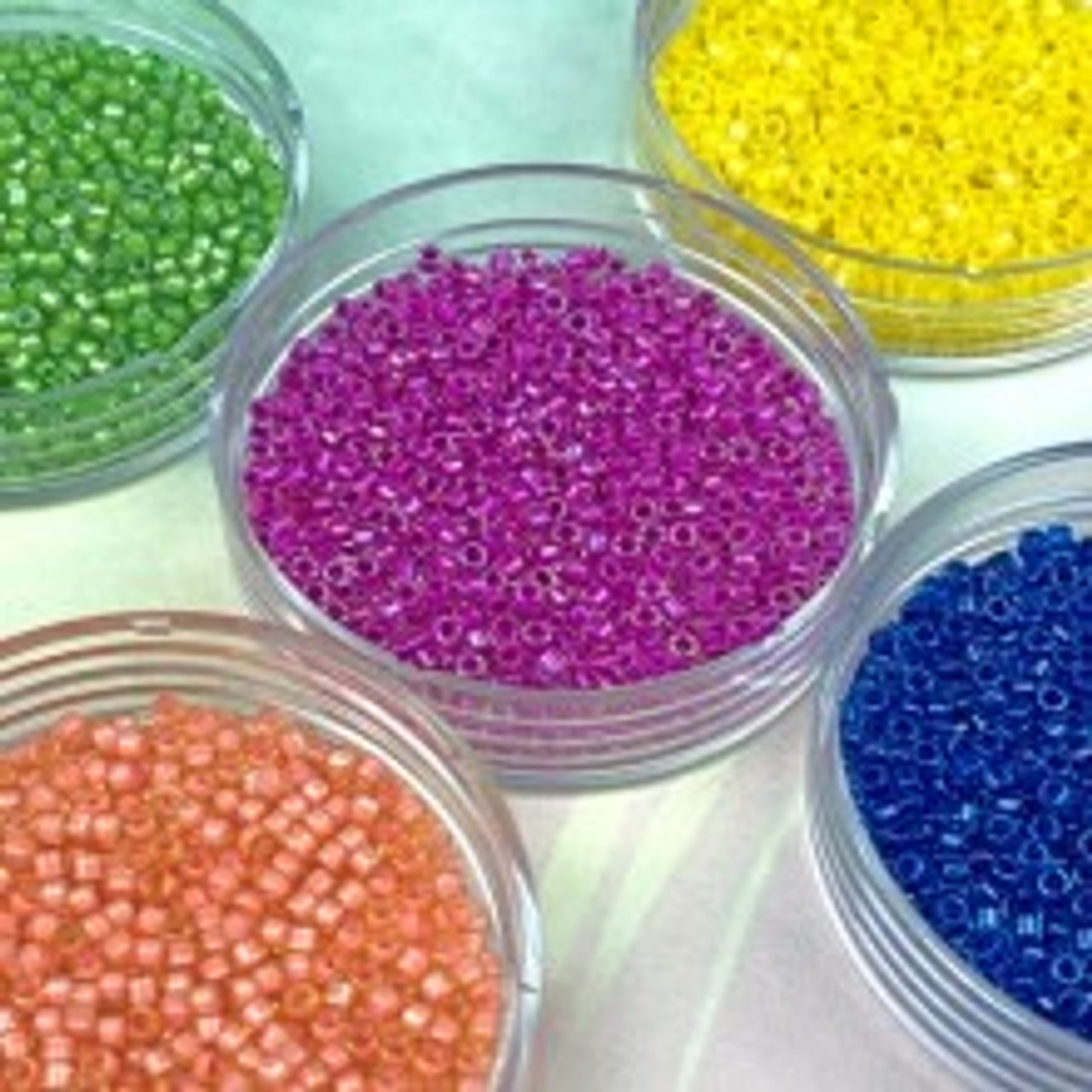 What size elastic cord should I use for 2mm seed beads? : r/Beading