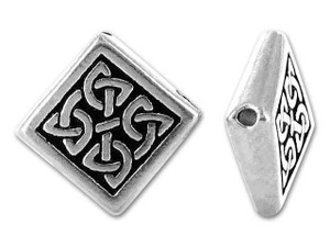 TierraCast Antique Silver Medium Celtic Diamond TierraCast Antique Silver Medium Celtic Diamond