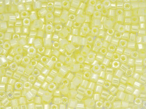 TOHO Bead Cube 2mm Ceylon Banana Cream 2.5-Inch Tube TOHO Bead Cube 2mm Ceylon Banana Cream 2.5-Inch Tube