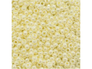 TOHO Bead Round 11/0 Ceylon Banana Cream, 2.5-Inch Tube TOHO Bead Round 11/0 Ceylon Banana Cream, 2.5-Inch Tube