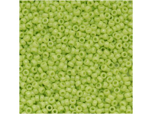TOHO Bead Round 15/0 Opaque Sour Apple, 2.5-Inch Tube TOHO Bead Round 15/0 Opaque Sour Apple, 2.5-Inch Tube