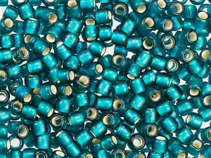 TOHO Bead Round 6/0 Silver-Lined Frosted Teal TOHO Bead Round 6/0 Silver-Lined Frosted Teal