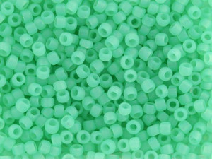TOHO Bead Round 8/0 Frosted Ceylon Seafoam, 2.5-Inch Tube TOHO Bead Round 8/0 Frosted Ceylon Seafoam, 2.5-Inch Tube