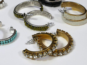 Cup Chain and Channel Earrings Video Cup Chain and Channel Earrings Video