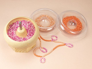 How to Use the Beadalon Spin-N-Bead Jr. Bead Spinner How to Use the Beadalon Spin-N-Bead Jr. Bead Spinner