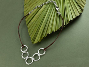 Hoopsy Daisy Necklace Tutorial Hoopsy Daisy Necklace Tutorial