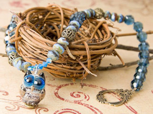 Hoos Watching Necklace Tutorial Hoos Watching Necklace Tutorial