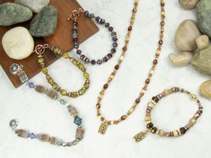 Party Time Necklace Tutorial Party Time Necklace Tutorial