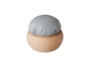 Tulip Pincushion : Usuzumi-iro Tulip Pincushion : Usuzumi-iro