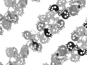 Charm Chain, 7mm Skull Shaped Dangle Charm, Silver Tone Plated (1 inch)