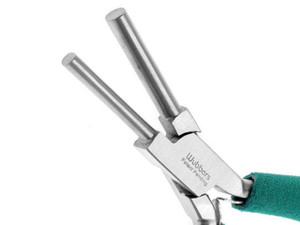 Wubbers Medium Oval Mandrel Pliers - 6x4mm And 7.5x5mm Jaw Sizes Wubbers Medium Oval Mandrel Pliers - 6x4mm And 7.5x5mm Jaw Sizes