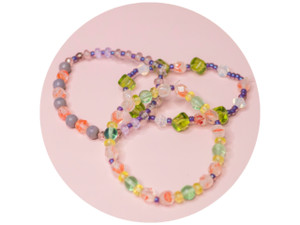 The Bead Llama: Stretch Bracelets The Bead Llama: Stretch Bracelets