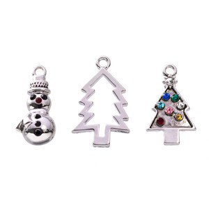 Festive Holiday Charm 3 piece Set in Rhodium Plating Festive Holiday Charm 3 piece Set in Rhodium Plating