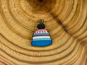 Blue Band Printed Winter Hat Alloy Charm - 18mm