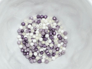 Artbeads Designer Lavender Milk 4mm Fire-Polish blend