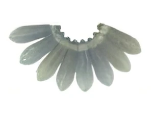 Czech Dagger 10 x 3mm : HurriCane Glass - Matte - Foggy Morning (strand) by Starman