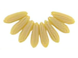 Czech Dagger 10 x 3mm : Matte - Opaque Beige (strand) by Starman