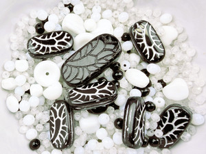 Limited edition Ghost Forest Bead Soup - 100 grams